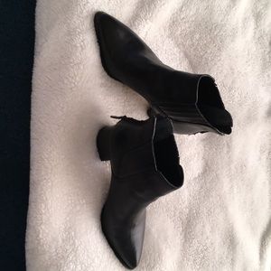 Halogen boots